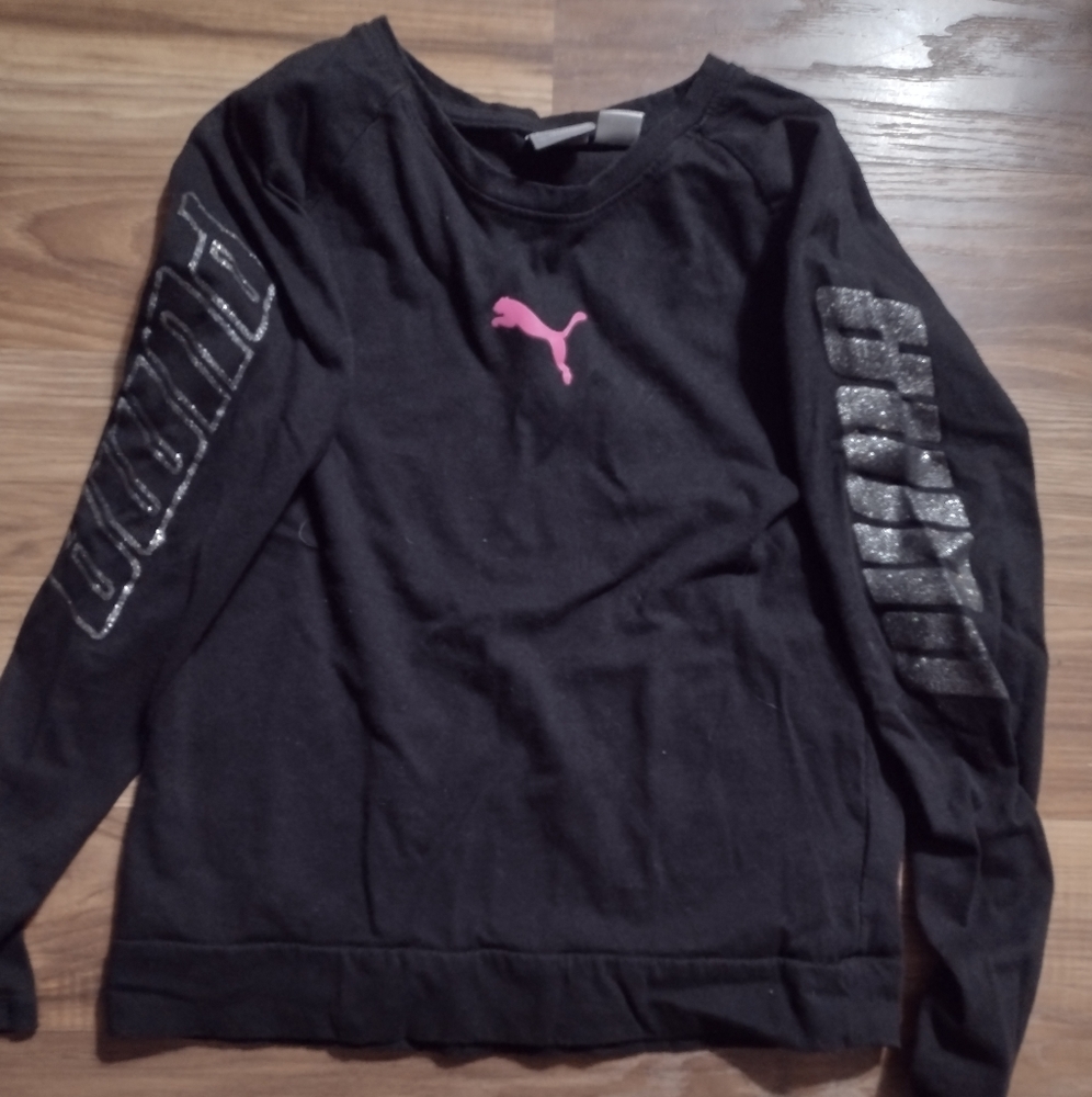 Girls Puma shirt